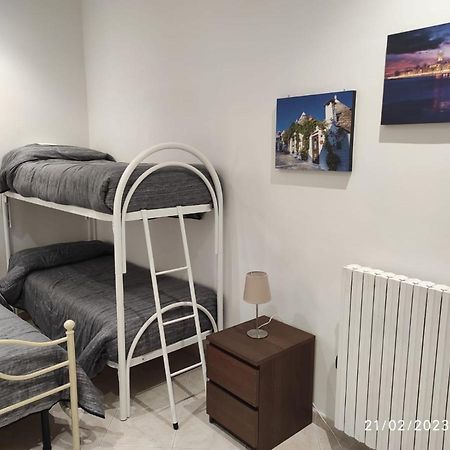 דירות בארי Residenza La Casa Di Pierino מראה חיצוני תמונה