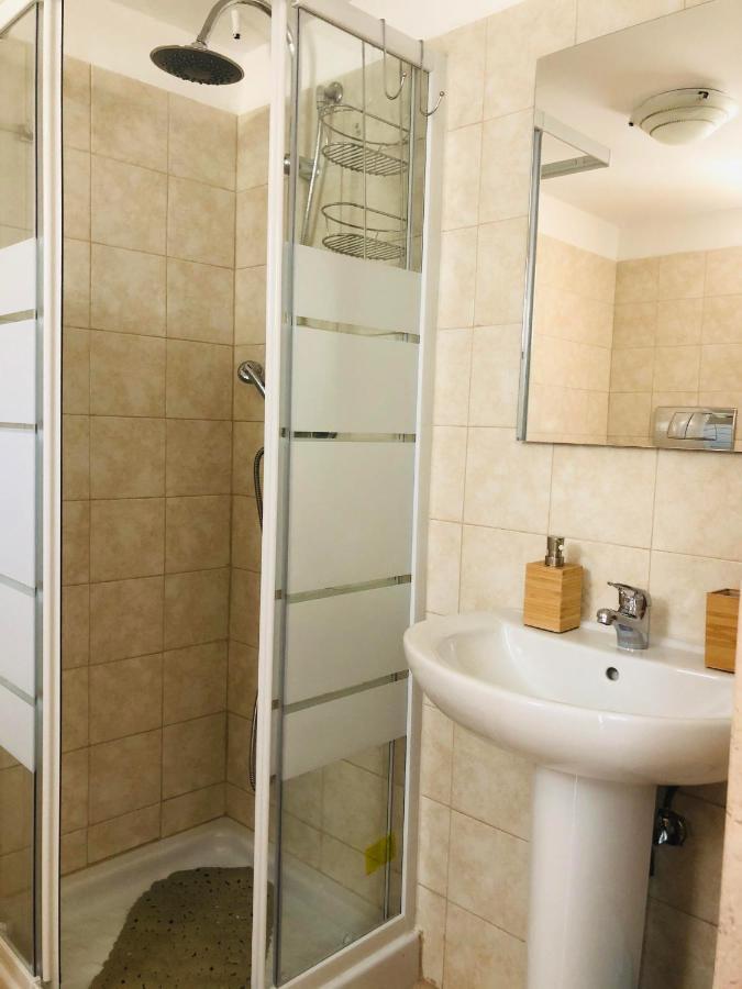 דירות בארי Residenza La Casa Di Pierino מראה חיצוני תמונה